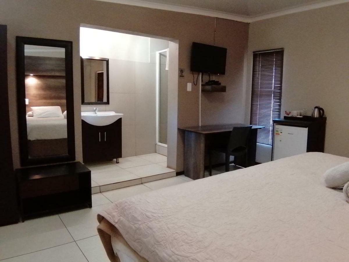 Goedehoop Guesthouse Zeerust Екстер'єр фото