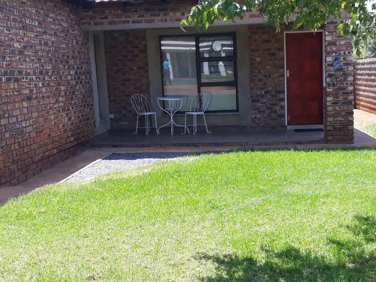 Goedehoop Guesthouse Zeerust Екстер'єр фото